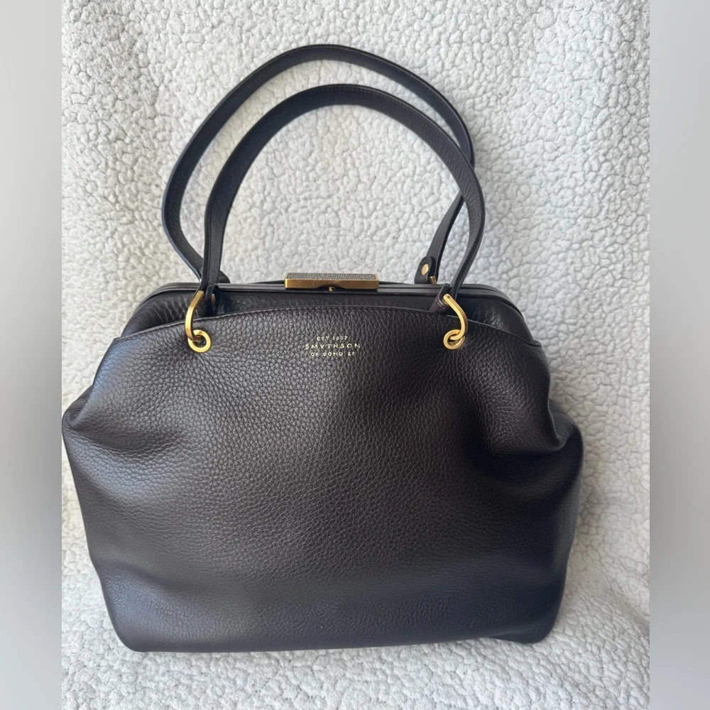 Smythson of Bond Street Agatha Kiss Lock Shoulder Bag in Dark Chocolate - Picture 5 of 17